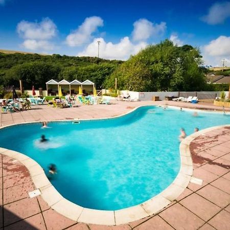 ホテルNewquay Bay Porth Caravan エクステリア 写真