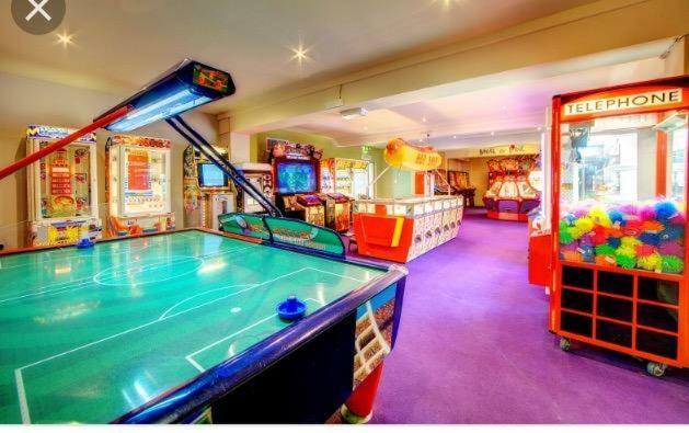 ホテルNewquay Bay Porth Caravan エクステリア 写真